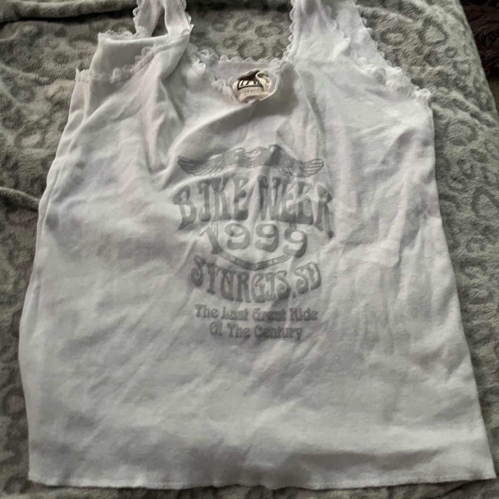 lacey trim graphic tank top